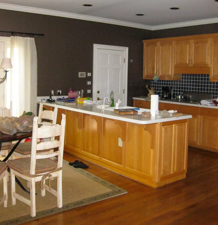 before-kitchen-dark-walls-oak-c3fa9afd-05aa99ec0add47a2b8bbae369a461ea3 before-kitchen-dark-walls-oak-c3fa9afd-05aa99ec0add47a2b8bbae369a461ea3