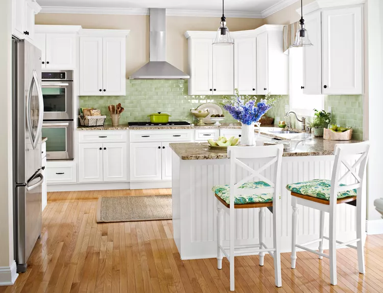 traditional-style-kitchen-white-cabinetry-62ea2953-7dba44d288b44fc897ae5e96c49c53ee traditional-style-kitchen-white-cabinetry-62ea2953-7dba44d288b44fc897ae5e96c49c53ee